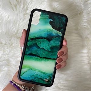 WILDFLOWER EMERALD STONE IPHONE XS MAX CASE